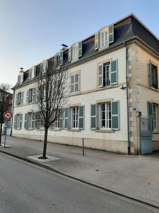 La Mansarde, Appartement Climatise En Centre Ville Remiremont Luaran gambar